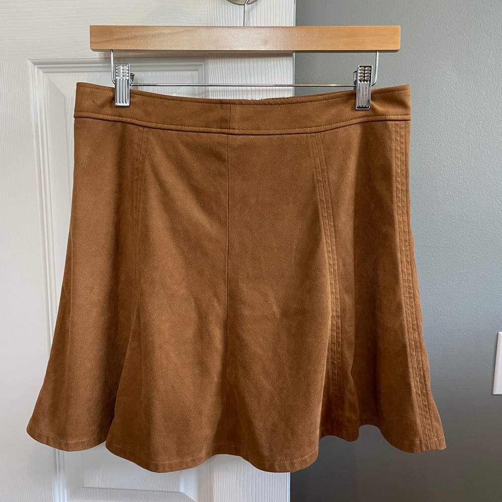 Loft Faux Suede Flippy Mini Skirt (Size 6)